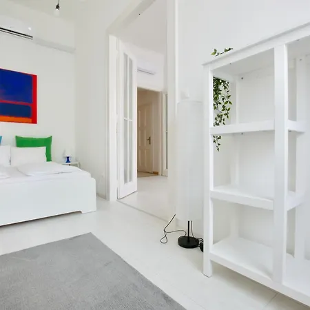 Creative Rakoczi 18. Apartment